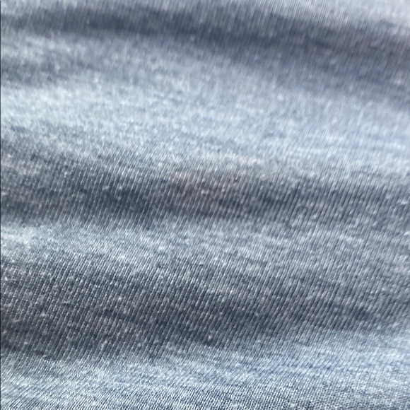 Under Armour Heathered Blue V-Neck Tee - Picture 5 of 5